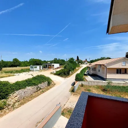 Zeljo Apartment Galizana